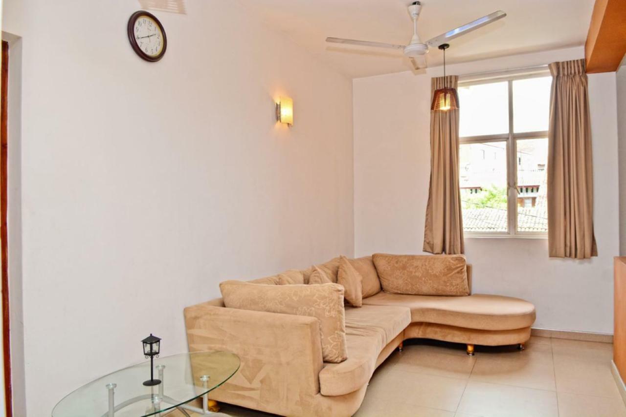 Furnished Apartment At Colombo Suburbs Nawala ラジャジリヤ エクステリア 写真