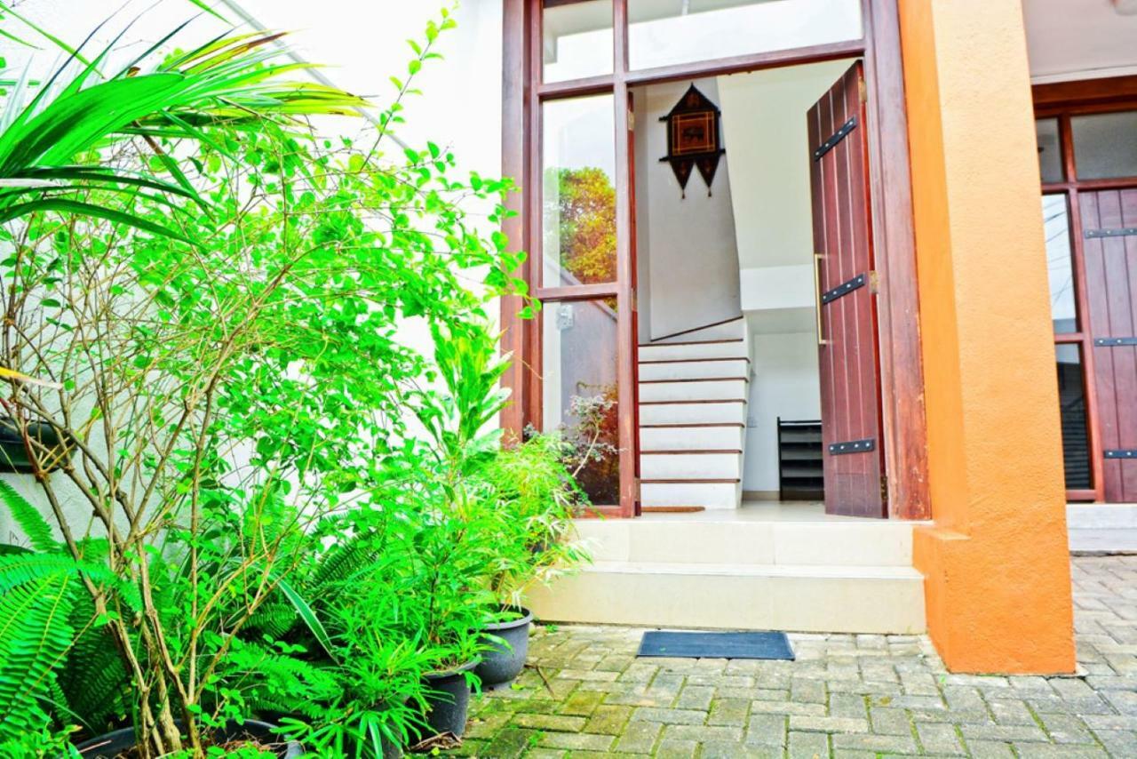 Furnished Apartment At Colombo Suburbs Nawala ラジャジリヤ エクステリア 写真