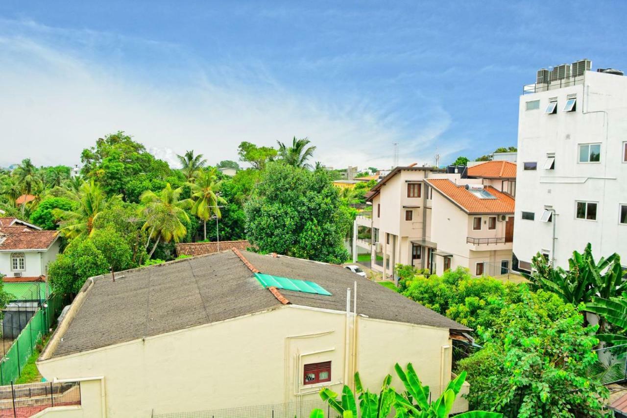 Furnished Apartment At Colombo Suburbs Nawala ラジャジリヤ エクステリア 写真
