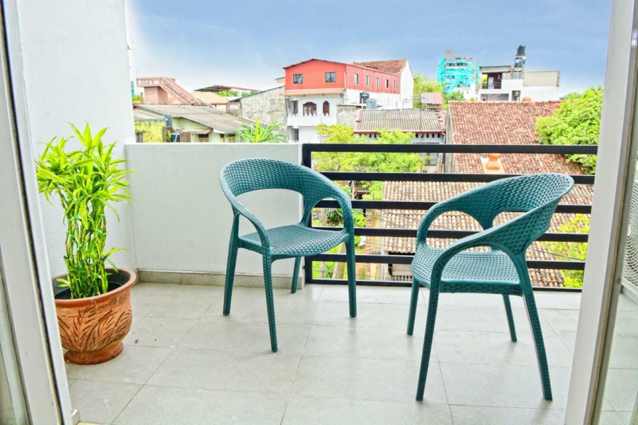 Furnished Apartment At Colombo Suburbs Nawala ラジャジリヤ エクステリア 写真